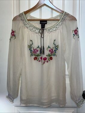 Notations S  Ladies Cream Peasant Tunic with Pink & Green Floral Embroidery